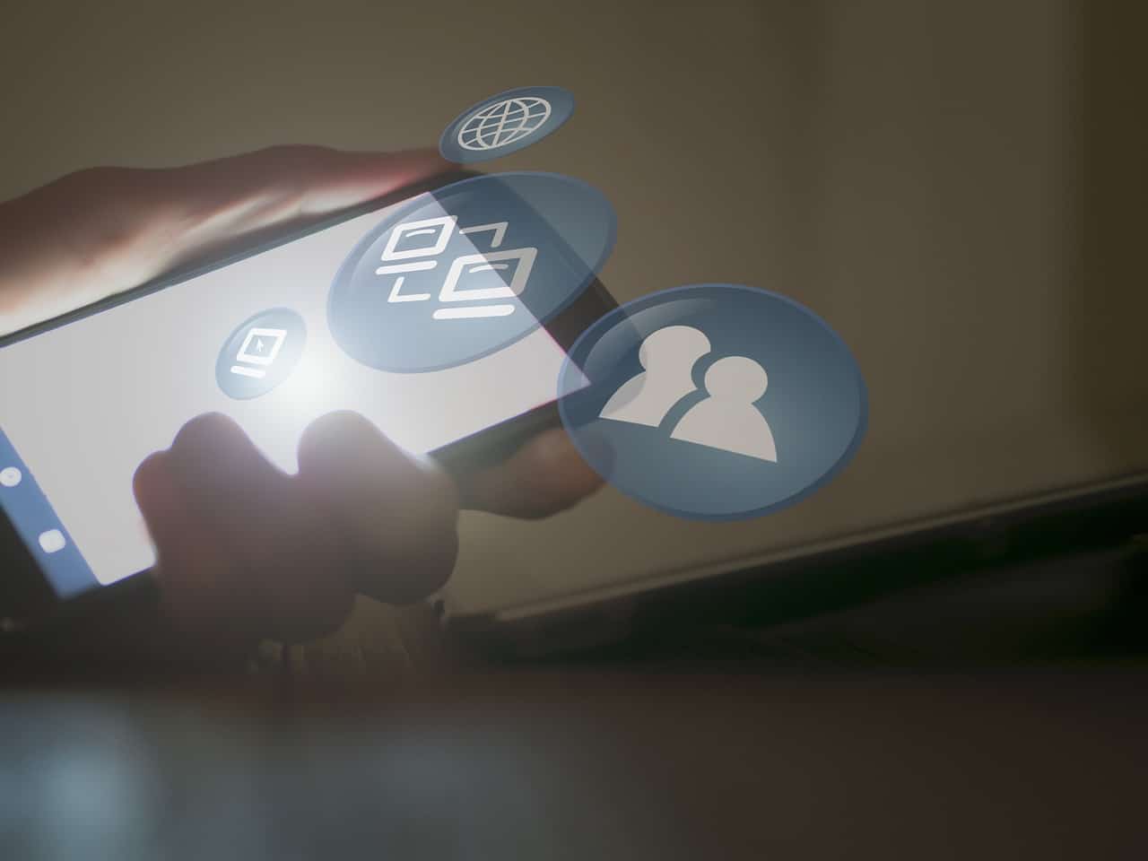 מהי אפליקציה לניהול קשרי לקוחות CRM ללקוחות פריוריטי